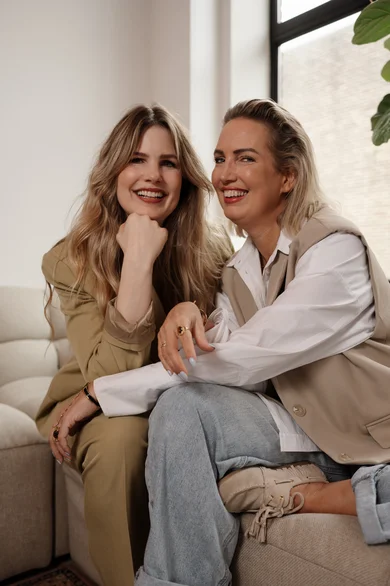 Judith en Mieke close