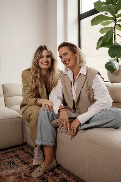 Judith en Mieke samen