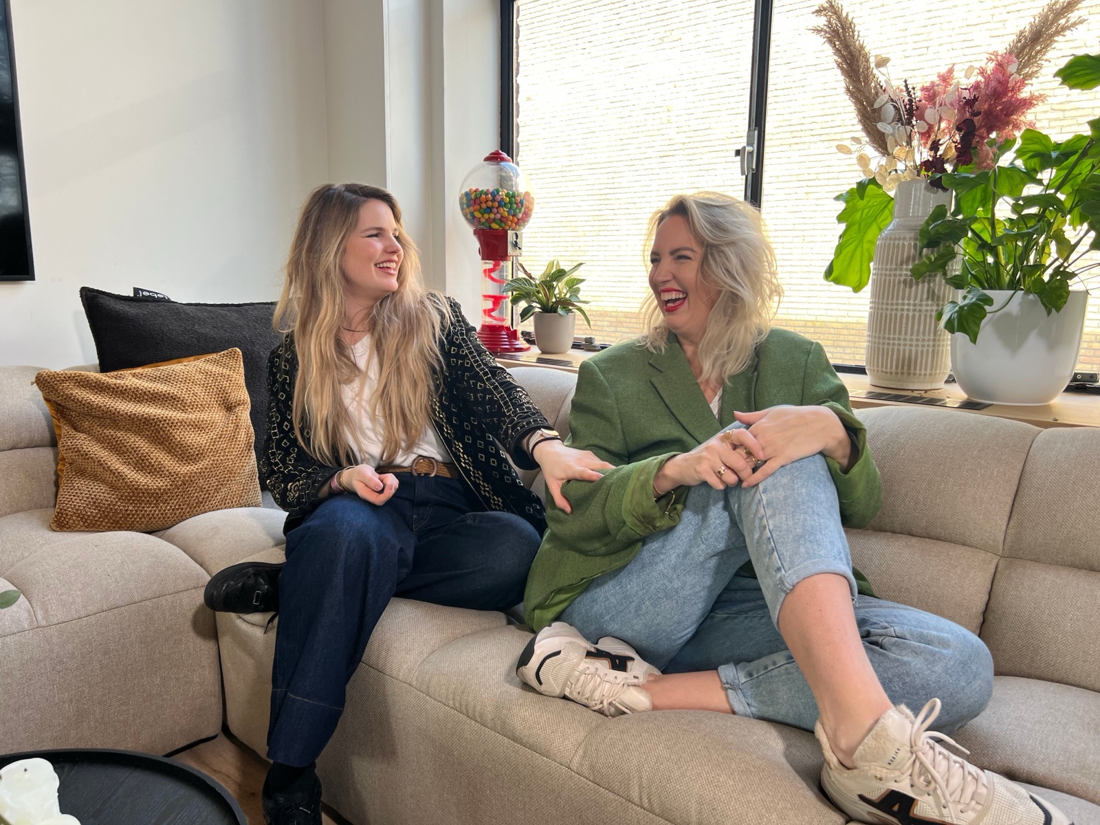 Judith en Mieke in gesprek